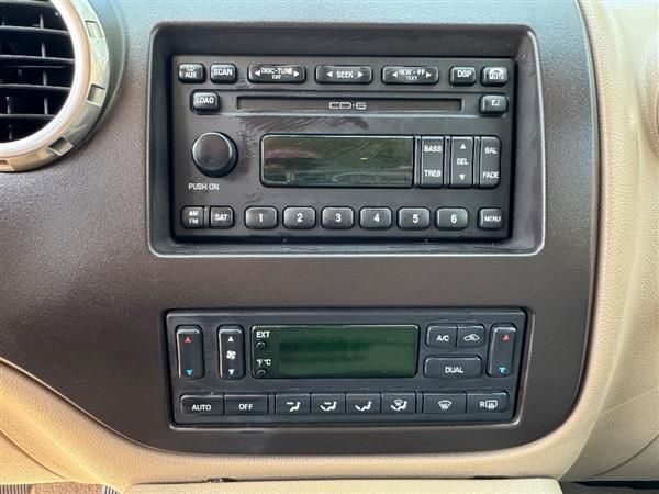 Used 2004 Ford Expedition Eddie Bauer RWD image 13