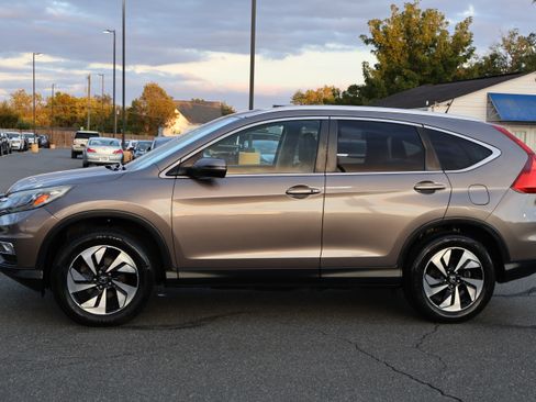 Used 2016 Honda CR-V Touring image 5