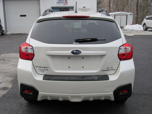 Used 2014 Subaru XV Crosstrek 2.0i Premium image 8