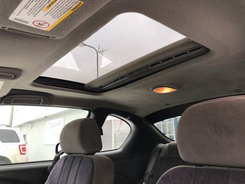 Used 2003 Chevrolet Monte Carlo LS image 13