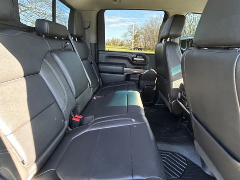 Used 2021 Chevrolet Silverado 3500 LTZ image 16