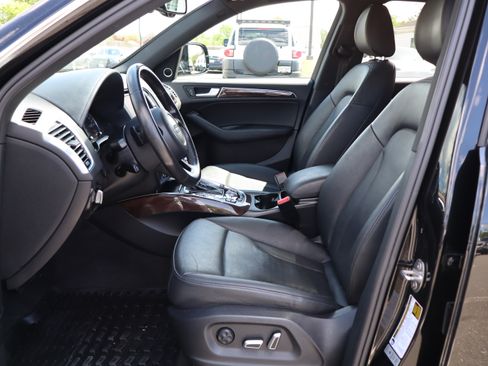 Used 2016 Audi Q5 3.0T Premium Plus image 14