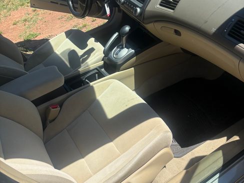 Used 2006 Honda Civic EX Sedan image 9