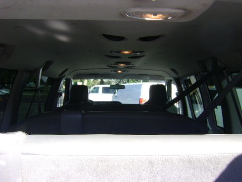 Used 2014 Ford E-350 and Econoline 350 XL image 12