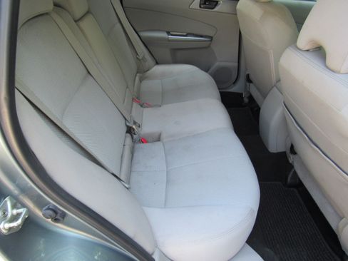 Used 2011 Subaru Forester 2.5X AWD/4WD image 15