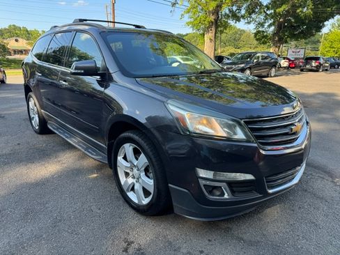 Used 2016 Chevrolet Traverse FWD LT w/ 1LT image 7