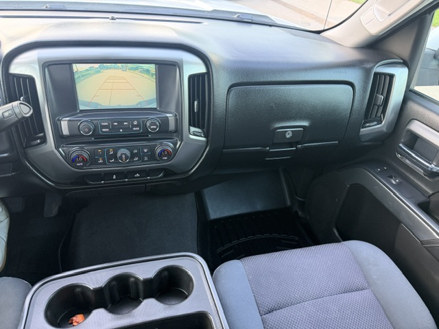 Used 2018 Chevrolet Silverado 1500 2WD Crew Cab LT image 14