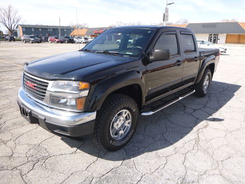 Used 2007 GMC Canyon SLE image 2