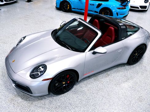 Used 2021 Porsche 911 Targa 4S image 5