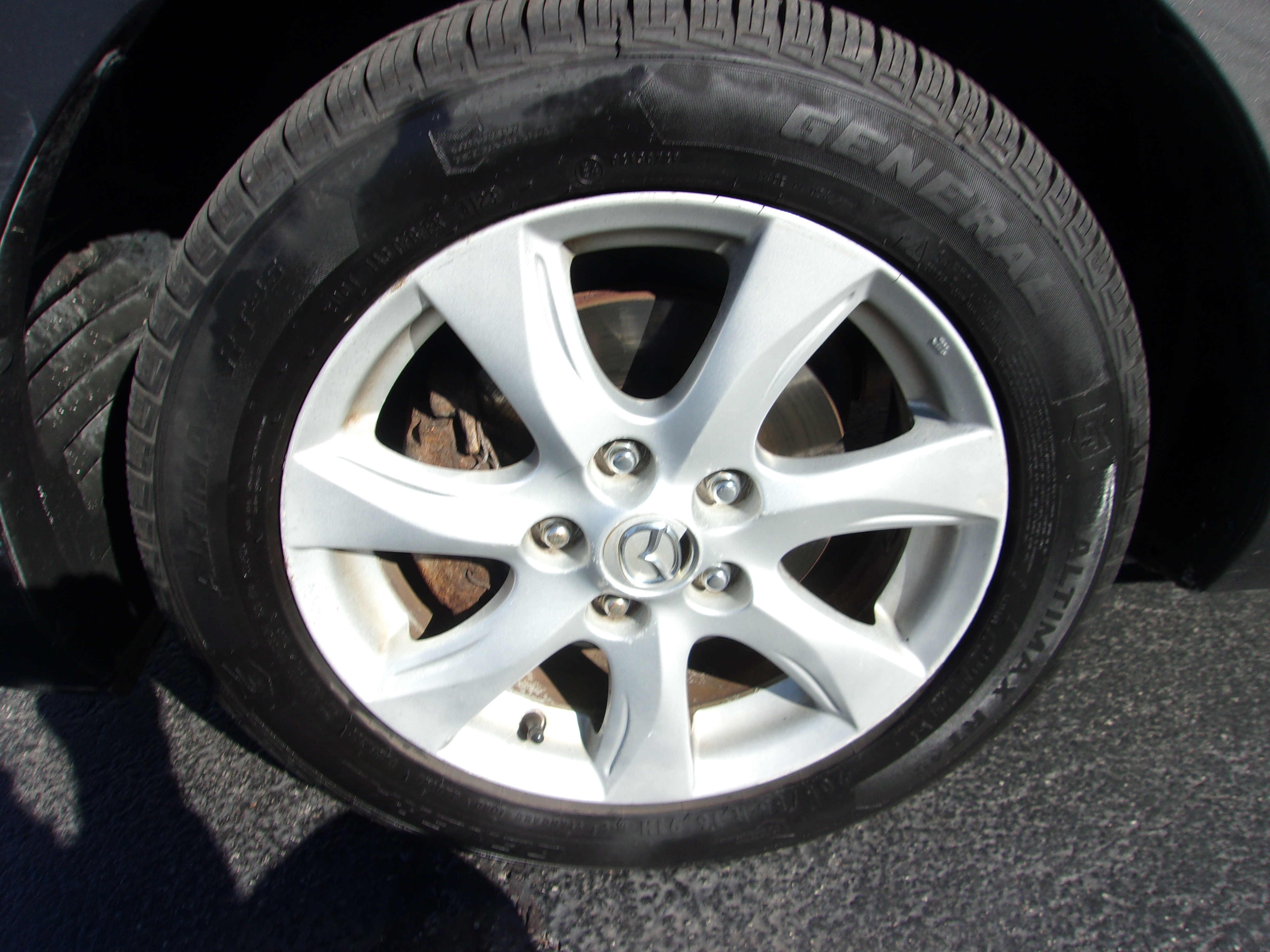 Used 2010 MAZDA MAZDA3 i Sedan FWD image 9