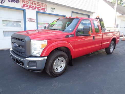 Used 2015 Ford F250 2WD SuperCab Super Duty image 1