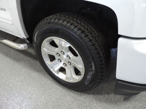 Used 2016 Chevrolet Silverado 1500 LT Z71 image 12