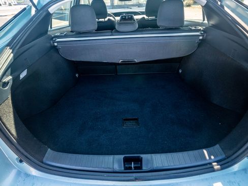 Used 2020 Toyota Prius image 14