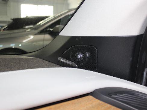 Used 2015 BMW i3 image 24