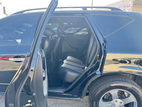 Used 2005 Nissan Murano S image 18