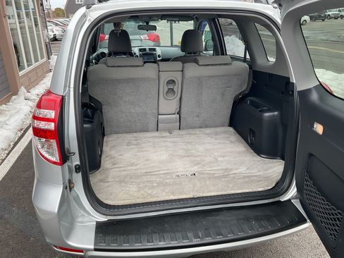 Used 2010 Toyota RAV4 Sport image 9