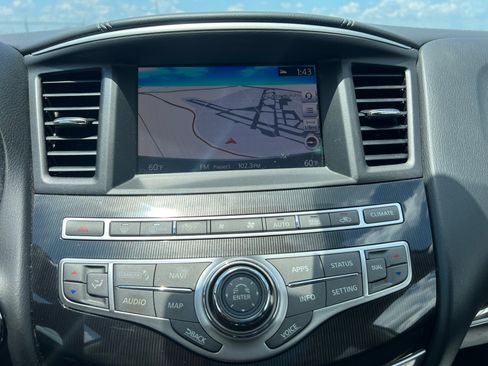 Used 2017 INFINITI QX60 Luxe FWD image 11