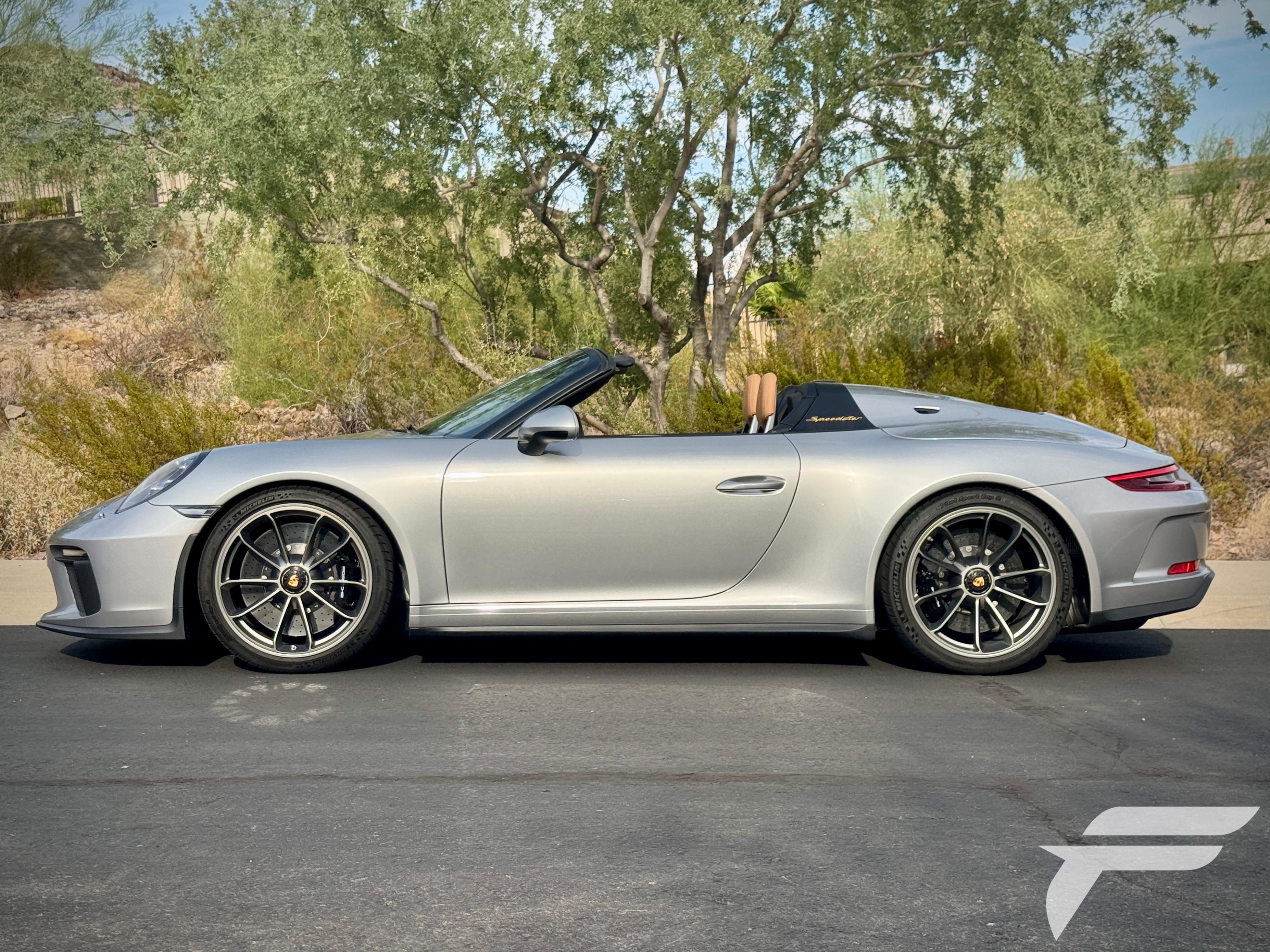 Used 2019 Porsche 911 Speedster RWD image 34