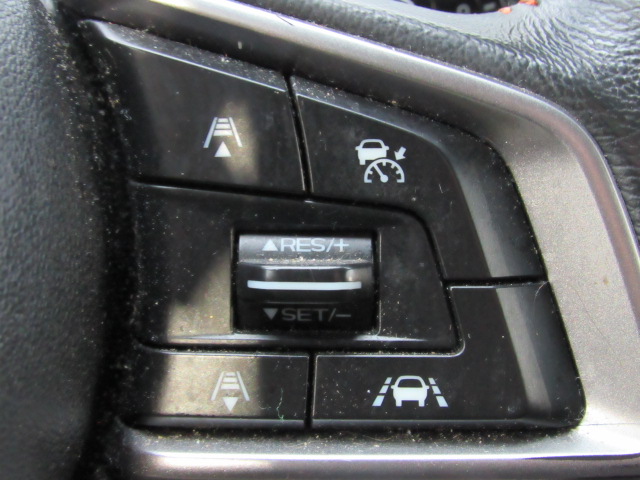 Used 2018 Subaru Crosstrek 2.0i Premium AWD/4WD image 22
