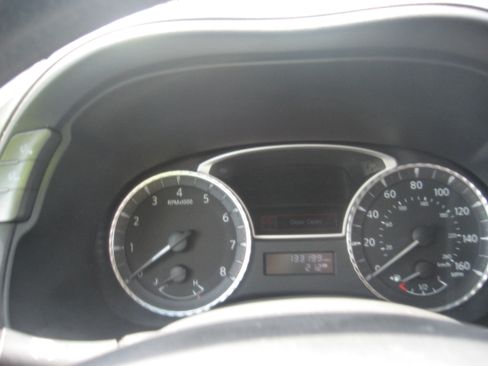 Used 2013 INFINITI JX35 AWD image 10