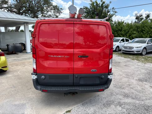 Used 2018 Ford Transit 250 148 Low Roof RWD image 4