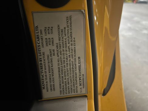 Used 2005 Lotus Elise UNAVAIL RWD image 10