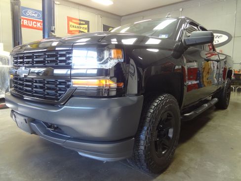Used 2017 Chevrolet Silverado 1500 Classic LS image 3
