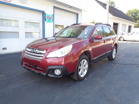 Used 2013 Subaru Outback 2.5i Premium image 1