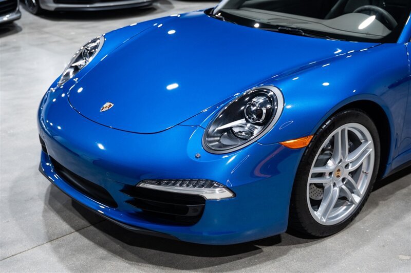 Used 2015 Porsche 911 Targa 4 AWD/4WD image 18