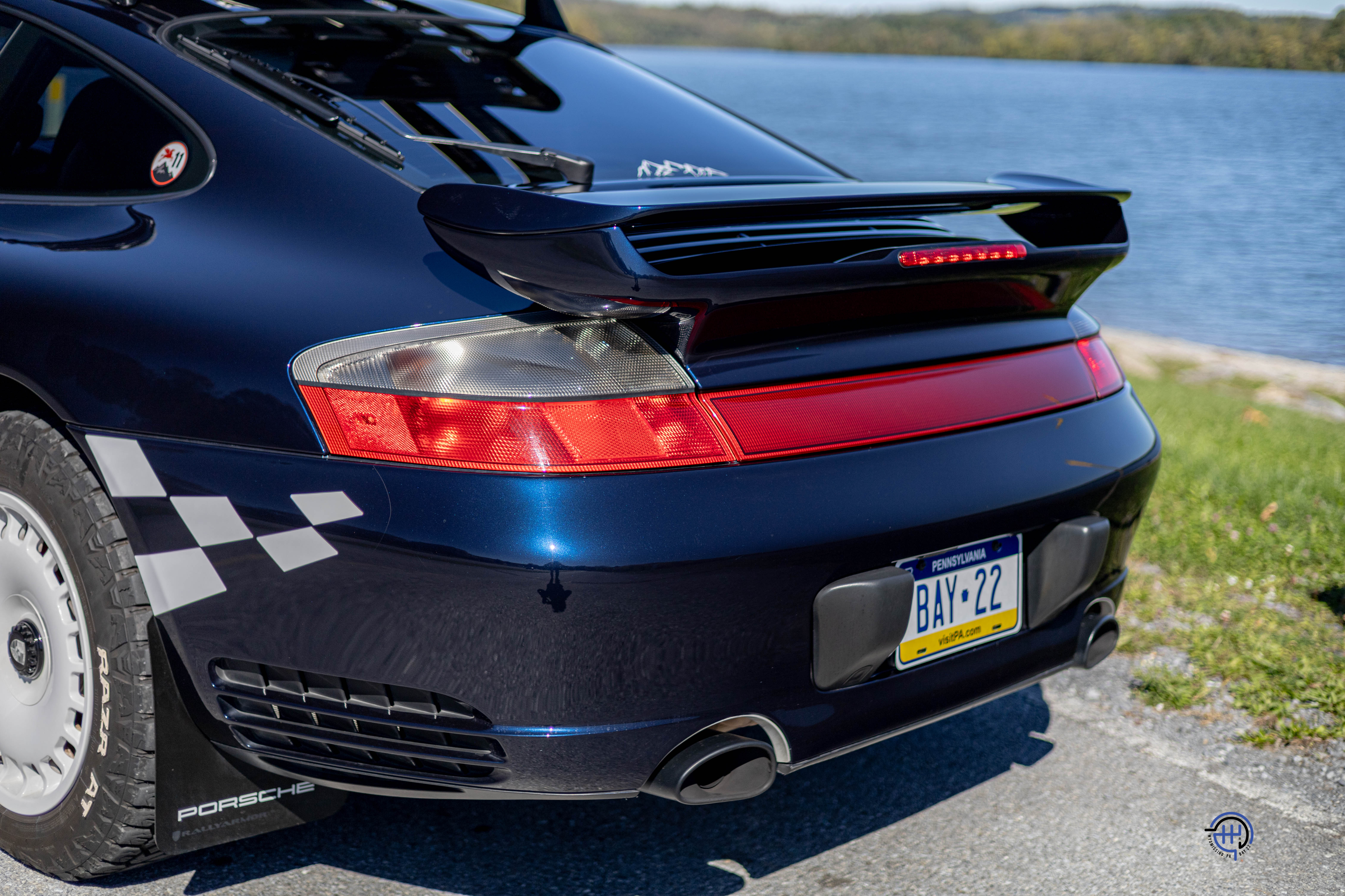 Used 2004 Porsche 911 Carrera 4S AWD/4WD image 17