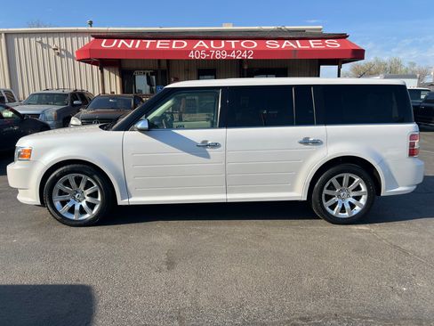 Used 2012 Ford Flex Limited image 1