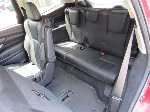 Used 2020 Subaru Ascent Limited 7-Passenger AWD/4WD image 17