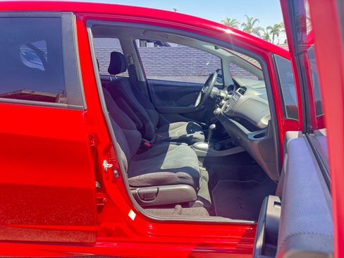 Used 2010 Honda Fit Sport image 16