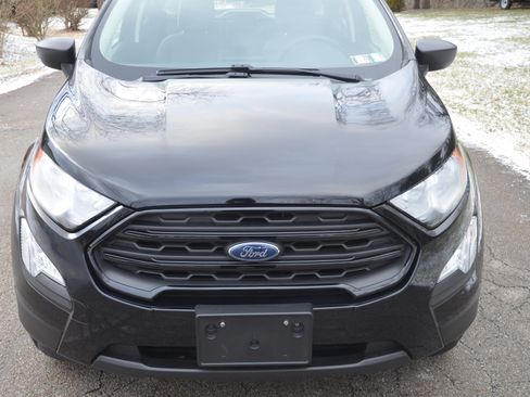 Used 2021 Ford EcoSport S image 8