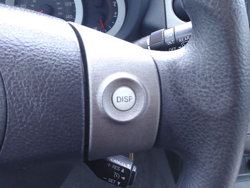 Used 2012 Toyota RAV4 image 29