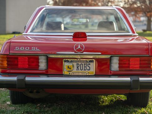 Used 1987 Mercedes-Benz 560 SL image 12