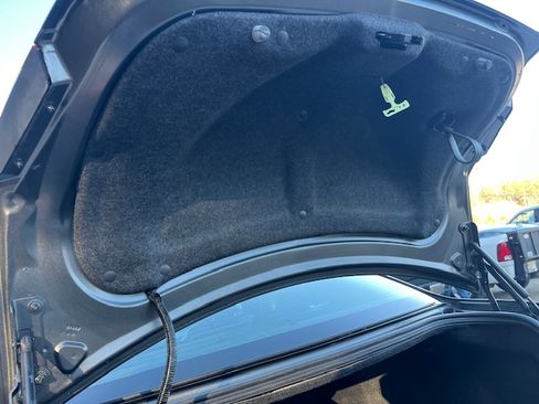 Used 2017 Ford Taurus SEL image 26