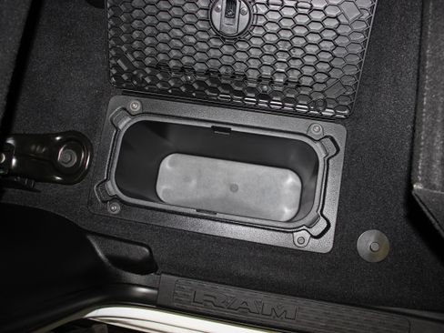 Used 2026 RAM 2500 4x4 Crew Cab Big Horn image 31