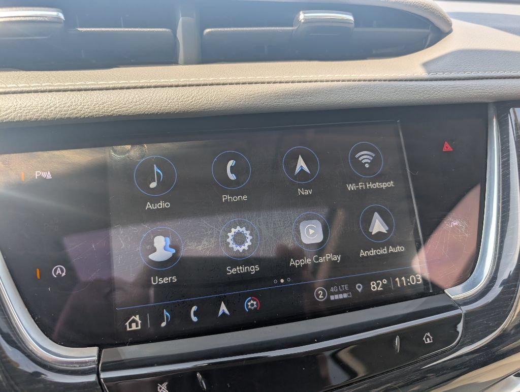 Used 2024 Cadillac XT6 AWD Premium Luxury image 14