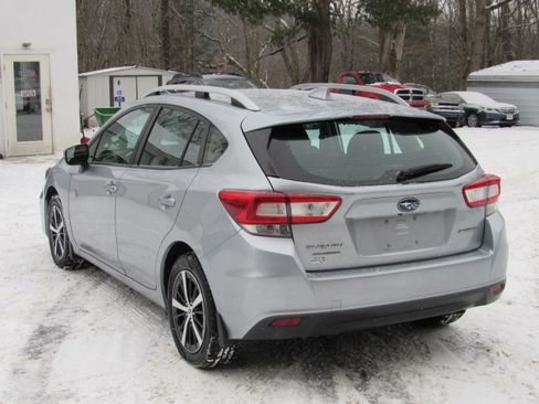 Used 2019 Subaru Impreza 2.0i Premium image 8