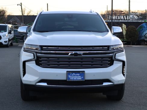 Used 2021 Chevrolet Suburban Premier image 4