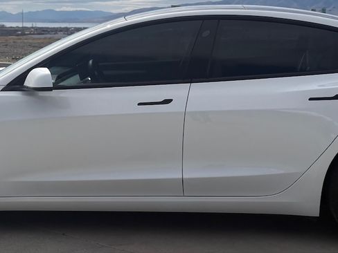 Used 2023 Tesla Model 3 Performance image 19
