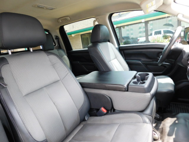 Used 2019 Nissan Titan S RWD image 20