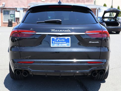 Used 2023 Maserati Grecale Modena AWD/4WD image 7