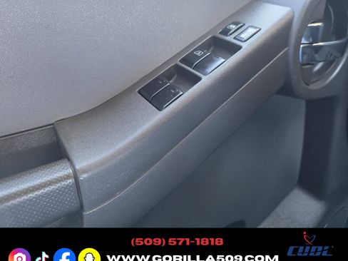 Used 2010 Nissan Xterra 4WD image 15