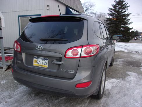 Used 2010 Hyundai Santa Fe Limited image 4