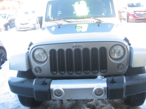 Used 2014 Jeep Wrangler 4xe Unlimited Sahara image 2