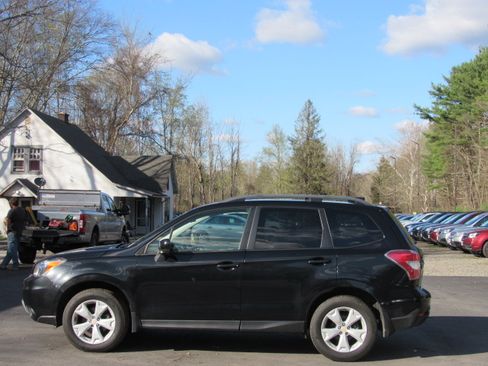 Used 2016 Subaru Forester 2.5i Premium image 4