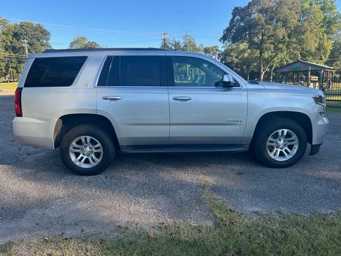 Used 2017 Chevrolet Tahoe LT image 5