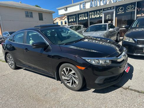 Used 2016 Honda Civic EX image 6